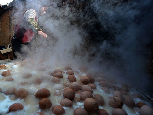เปิบพิสดารของแท้ ไข่ต้มฉี่เด็ก เมนูเพื่อสุขภาพยอดฮิตจากเมืองจีน