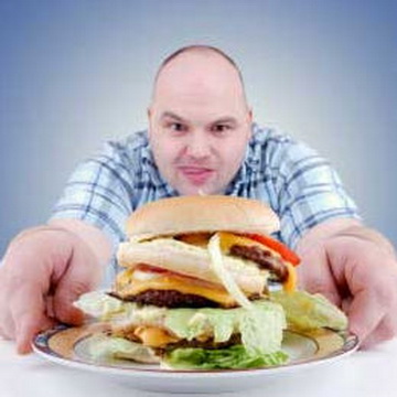 6 ข้อเสีย ของการกินอาหาร มื้อหนักๆ