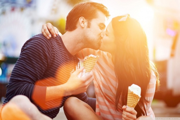17 ประเภทของการจูบที่โรแมนติกสุดๆ