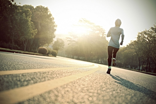 การวิ่งดีต่อสุขภาพอย่างไร ลดซึมเศร้าแก้นกเขาไม่ขัน