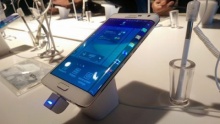 Samsung Galaxy S6 จะมีหน้าจอ 3 ด้าน … ?