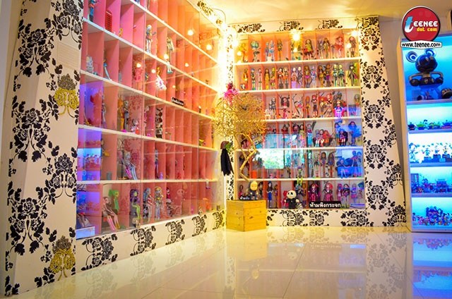 ทอยมิวเซียม (Toy Museum) สวรรค์ของคนรักของเล่น