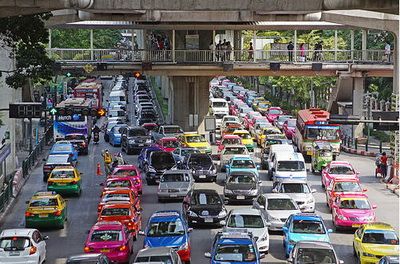 ความรู้ในการใช้รถและรถประจำทาง