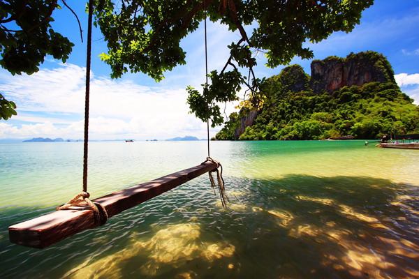 เกาะห้อง 1 ใน 10 หาดที่น่าเที่ยวและสะอาดที่สุดในโลก