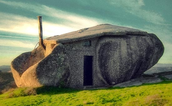 บ้านหินที่มีอยู่จริงในโลก