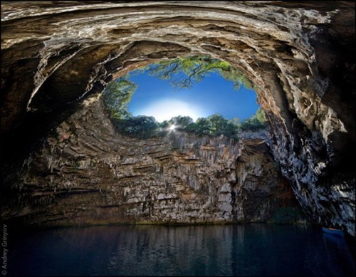 20 สถานที่ว่ายน้ำสุดแจ่มรอบโลก