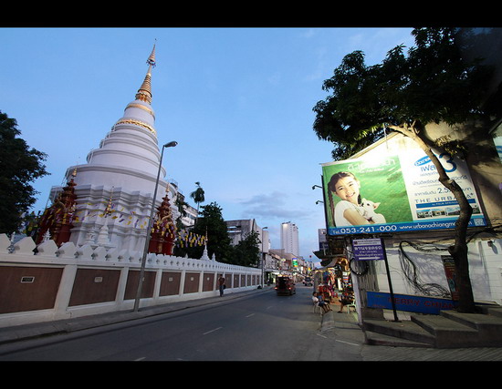 เมืองเชียงใหม่ เมื่อเอาสายไฟลงดิน สวยมากๆ 