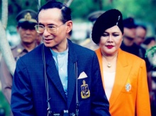 รักของ ๒ พระองค์..รักแห่งแผ่นดิน…เมื่อสมเด็จพระนางเจ้าสิริกิติ์ฯ ทรงเล่าถึง “ในหลวง ร.๙”