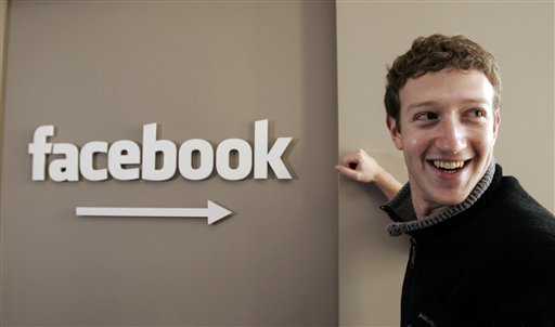 ทุก 20 นาทีจะมีคนคอมเมนต์ Facebook 10 ล้านครั้ง,
