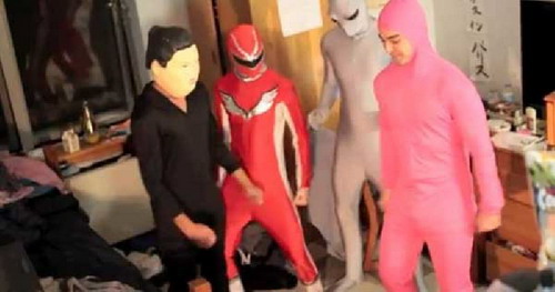 โยกมันกันทั่วโลก Harlem Shake ชวนเพื่อนสะบัดไม่มีกั๊ก 30 วิ