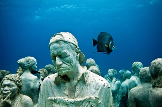 ศิลปะใต้น้ำที่พิพิธภัณฑ์ใต้น้ำแคนคัน เม็กซิโก