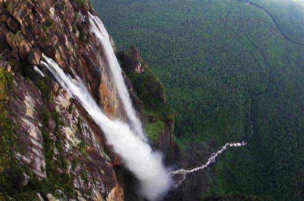 นี่คือ ANGEL FALLS น้ำตกที่สูงที่สุดในโลก น้ำไม่เคยตกถึงพื้น