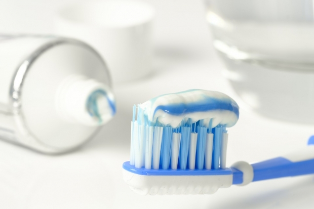 เลือก ‘ยาสีฟัน’ อย่าลืม! เช็กส่วนผสมบนฉลาก