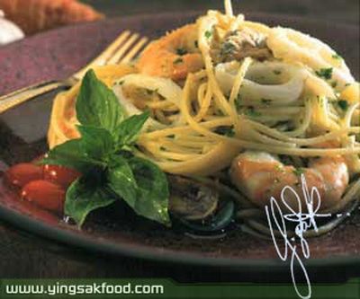 Fried Spaghetti with Herbs 