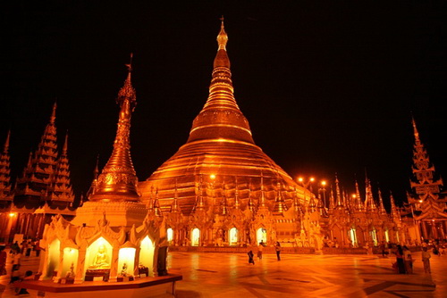 พระธาตุประจำปีเกิด