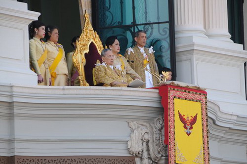 ชมภาพชุดพระราชพิธีมหามงคลเฉลิมพระชนมพรรษา 