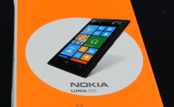 แกะกล่อง/รีวิว Lumia 920 มือถือ Windows Phone 8 จาก Nokia