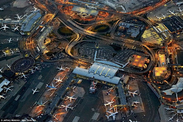 สุดตื่นตาตื่นตา ครั้งแรกเปิดภาพสนามบินเจเอฟเคจากมุมสูง ที่โลกไม่เคยเห็น(