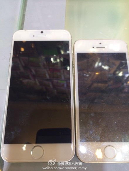 ฮือฮา!! หลินจื้ออิง ดาราดังชาวไต้หวันโพสภาพคู่ iPhone 6