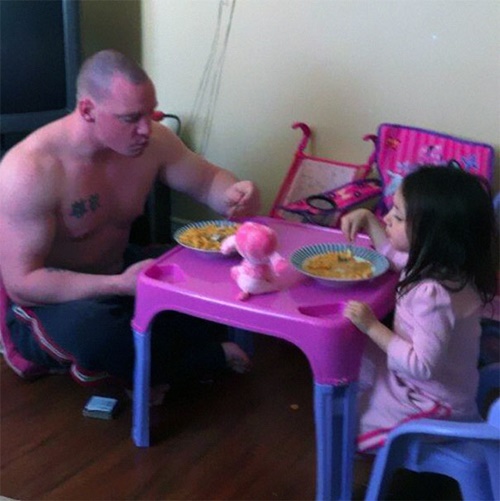 กินข้าวกับลูกสาว