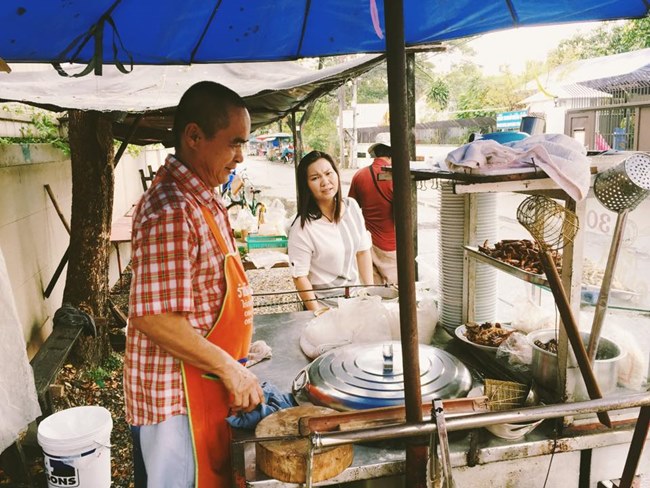 ชาวเน็ตปลื้มใจอิ่มอร่อยกับ ก๋วยเตี๋ยวไก่มะระสู้ชีวิต! 