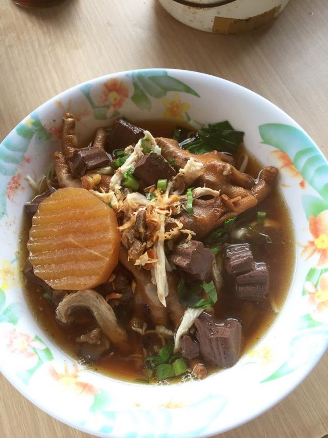 ชาวเน็ตปลื้มใจอิ่มอร่อยกับ ก๋วยเตี๋ยวไก่มะระสู้ชีวิต! 