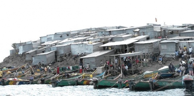 มารู้จักกับ Migingo เกาะเล็กๆ แต่คนอาศัยหนาแน่นที่สุดในโลก จนต้องควบคุมประชากร!(มีคลิป)