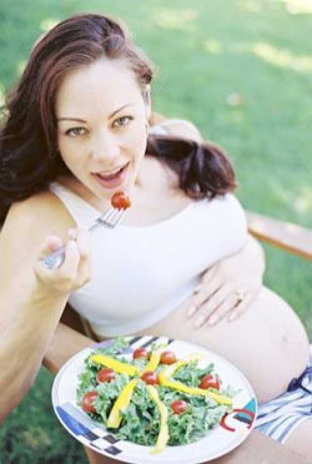 ผู้หญิงท้องกินผักสดให้ลูกฉลาด 