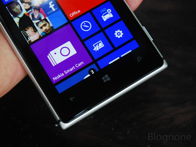 รีวิว Nokia Lumia 925 ตอนที่ 1: การออกแบบและ PureView