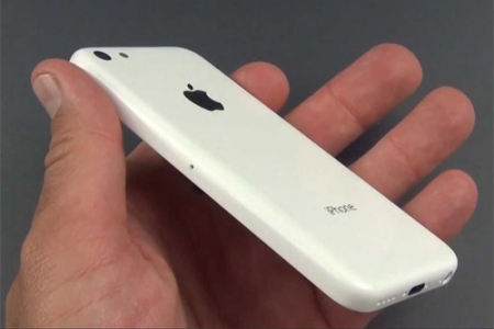 iPhone 5C อาจไร้เงาแอพ Siri