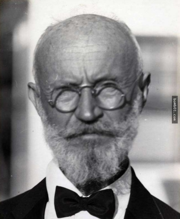 Carl Tanzler