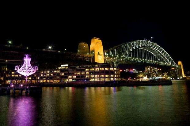 แสงสีแห่งนครซิดนีย์ ออสเตรเลีย ยามค่ำคืน ในเทศกาล Vivid Sydney