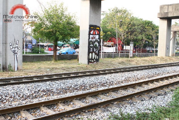 กราฟิตี้บนตอม่อโฮปเวลล์ศิลปะริมทางรถไฟ สะท้อนซากอารยธรรมโกง 