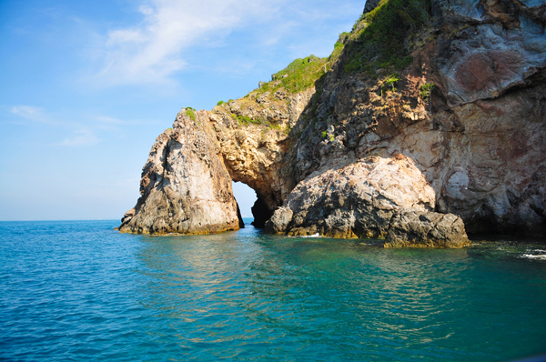 เกาะทะลุ จ.ประจวบคีรีขันธ์ 