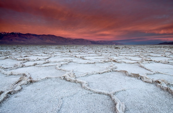 ทะเลสาบเกลือในอุทยานแห่งชาติเดธวัลเลย์ (Death Valley National Park) 