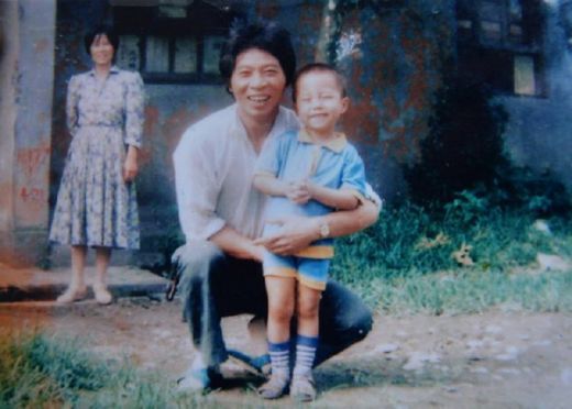 หนุ่มจีนโดนลักพาตัวไป 24 ปี สุดท้ายตามหาพ่อจนเจอ!!
