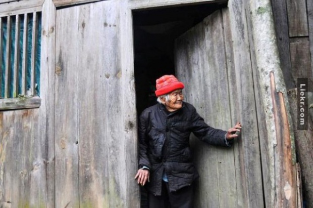 คุณยายวัย 92 ปี ทำโลงศพให้ตัวเอง