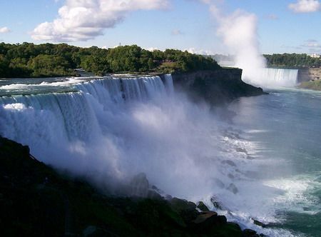 10. Niagara Falls 