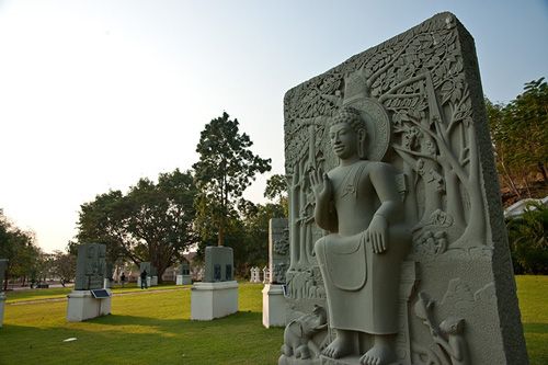 รอยพระพุทธบาทมงคล 108 ณ วัดเขาดีสลัก