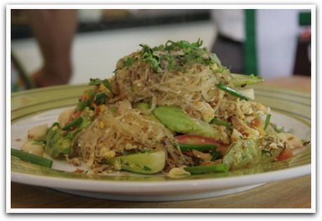 แหนมเห็ดผัดไข่กระเทียมโทนดอง