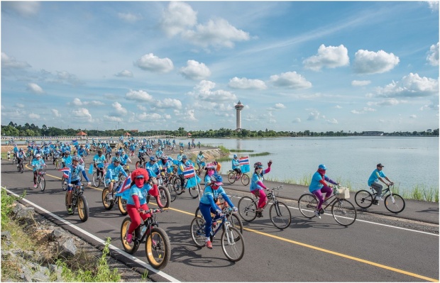 สมเด็จพระบรมฯ รับสั่งตามหา น้องทาม เด็กไร้แขนปั่นBike for Mom