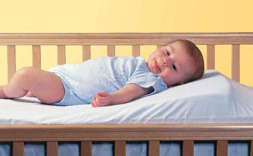 ให้เด็กนอนให้อิ่มป้องกันอ้วน นอนน้อย 1 ชั่วโมง อ้วนมากกว่า 2 เท่า 