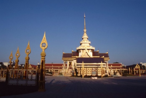 พระเมรุมาศ สำหรับ​ถวายพระเพลิง​พระบรมศพ​สมเด็จ​พระศรี​นค​ริน​ทราบ​รม​ราช​ชนนี *** Local Caption *** 