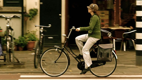 ปั่นจักรยานไปทำงาน ได้เงิน-สุขภาพดีในฝรั่งเศส