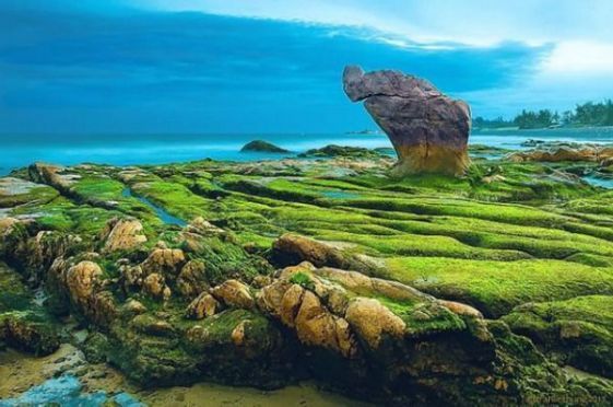 ไปดู Biển Cổ Thạch หินประหลาดที่เมืองฟานเที้ยต