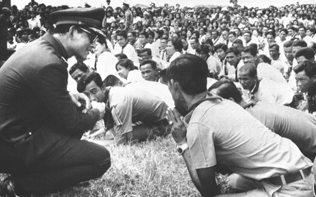 “เออ ดี เราชื่อเดียวกัน” พระราชดำรัสของ “ในหลวง ร.๙” ที่สร้างความขำขันกันทั้งศาลาดุสิดาลัย