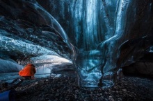 ชม! ถ้ำน้ำแข็งในไอซ์แลนด์สวยที่สุดในโลก