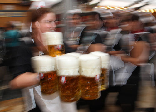 Oktoberfest เทศการเบียร์ที่ใหญ่ที่สุดของโลก
