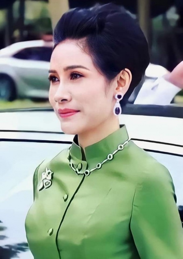 เปิดข้อมูล นามพระราชทาน สินีนาฏ พร้อมความหมาย