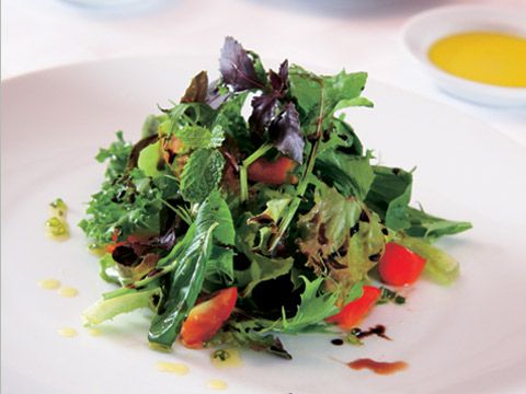Organic Salad & Homemade Dressing
